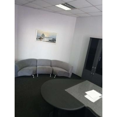 Здається в оренду офісні приміщення 15-100 кв. м., Кривий Ріг, р-н Автовокзал