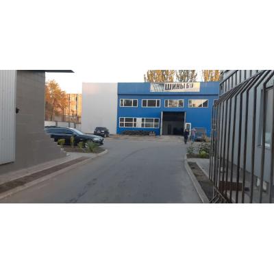 Здається в оренду приміщення 75 м кв під СТО або склад